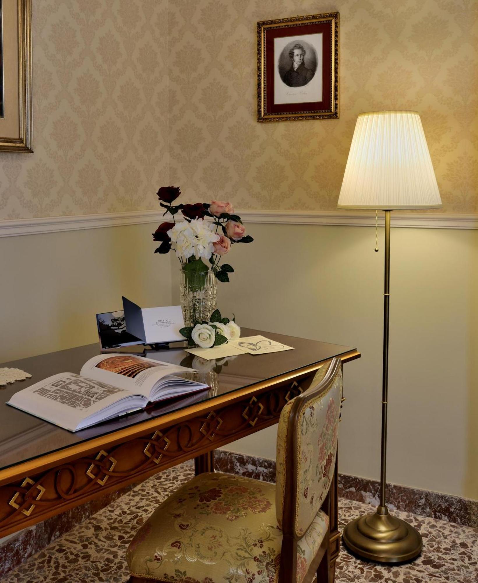 Bellini Inn Deluxe CTA Exteriör bild